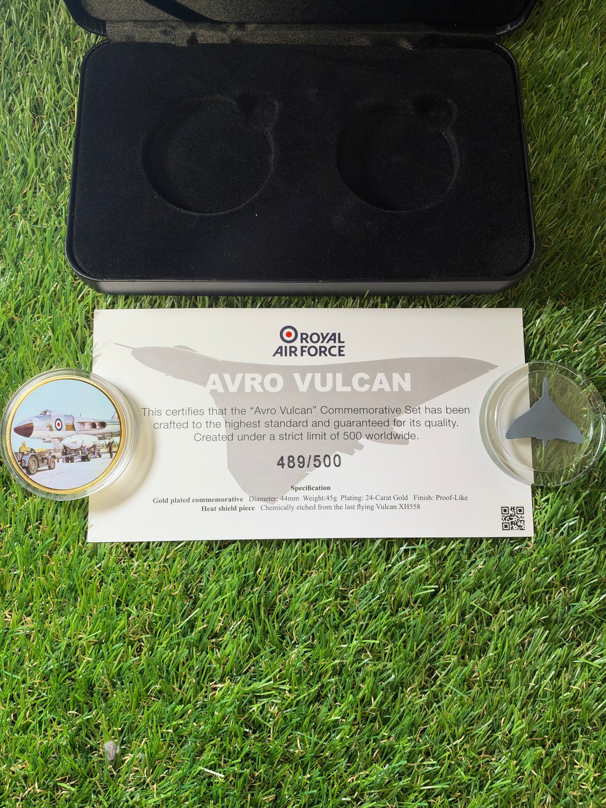 The Official Royal Air Force Avro Vulcan XH558 presentation Edition Set Coin
