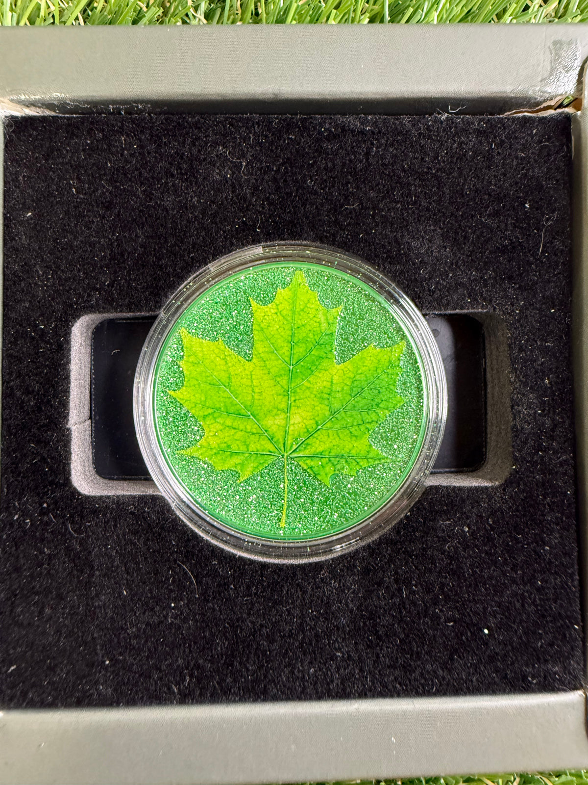 1oz .999 Copper Round Diamond Dust Maple Series Spring Maple - Mintage - 5,000