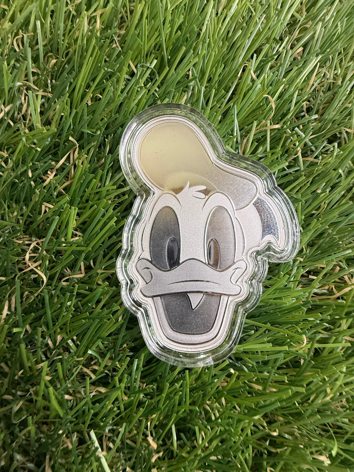 2026 Agoro Donald Duck Bar. 1/2 Troy Ounce.999 Pure Silver Collectable. LM 5000