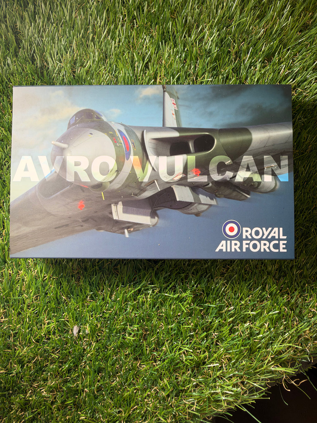 The Official Royal Air Force Avro Vulcan XH558 presentation Edition Set Coin
