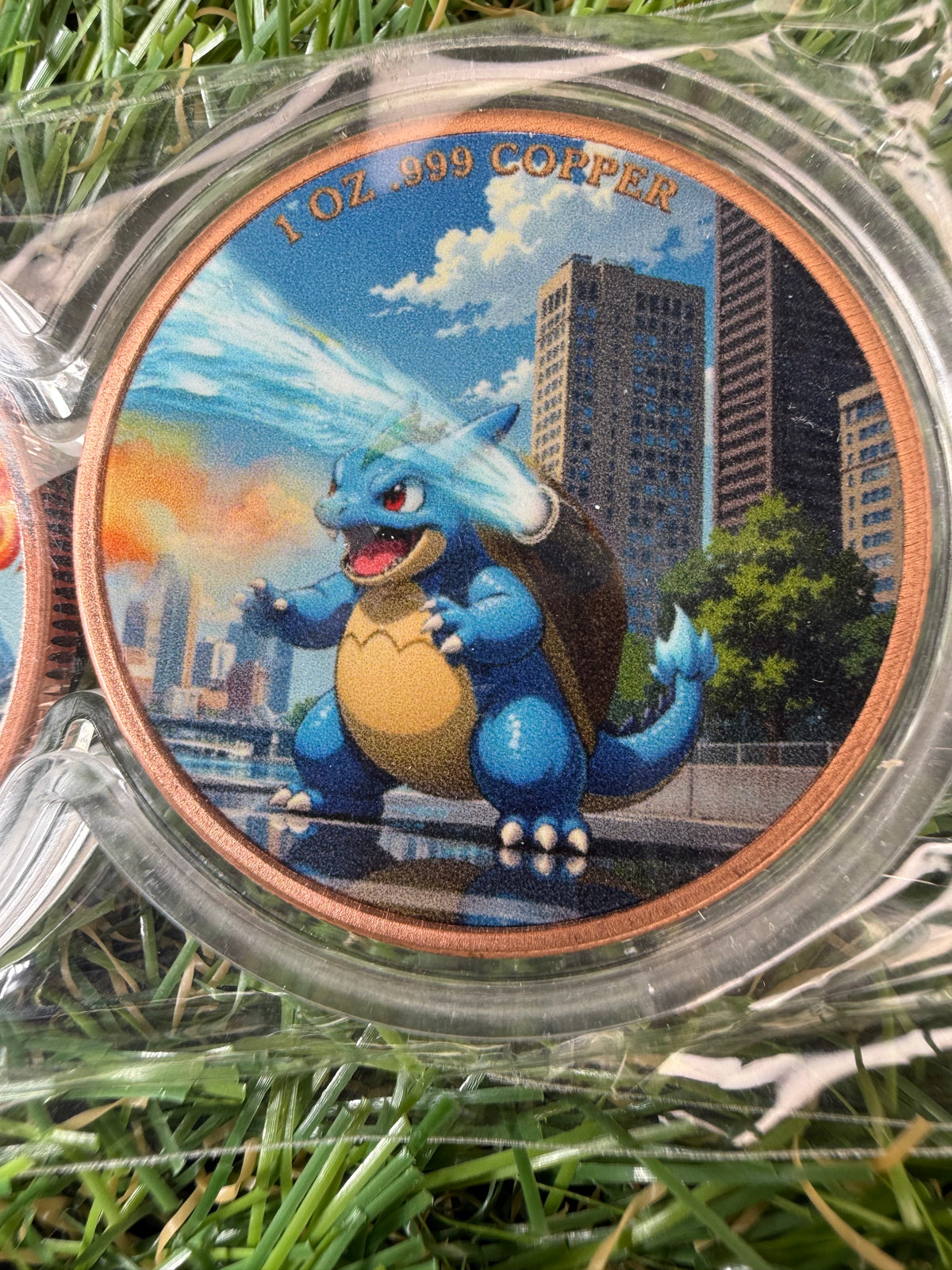 Pokémon 2x 1 oz Copper Charizard & Bulbasuar Rounds In Infinity Capsule | Duel Battle Series