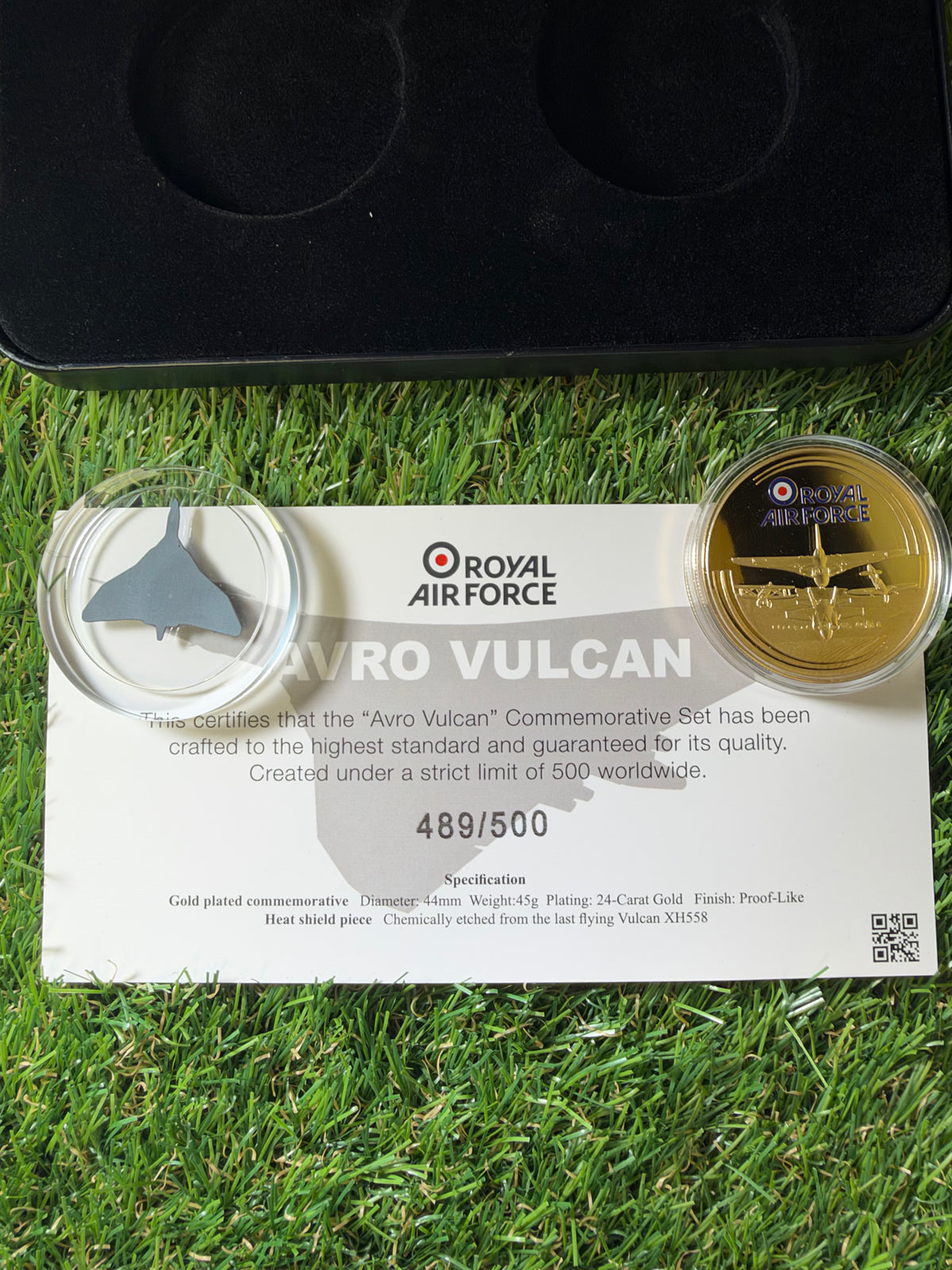 The Official Royal Air Force Avro Vulcan XH558 presentation Edition Set Coin