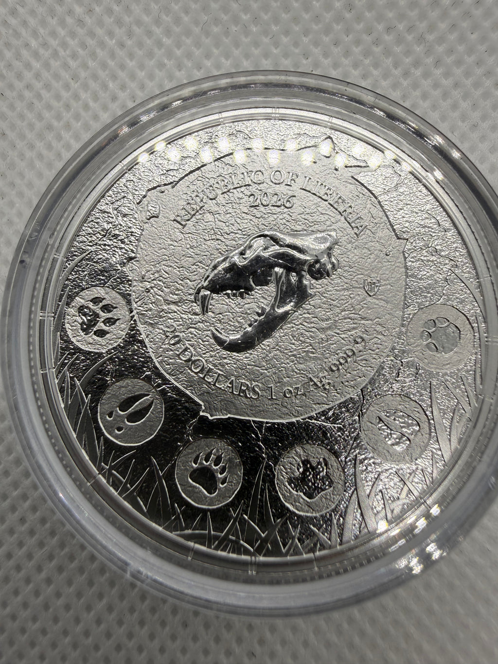 Germania Mint 1oz Fine 999.9 Silver Coin - Megafauna Cave Lion limited to 5000 With COA