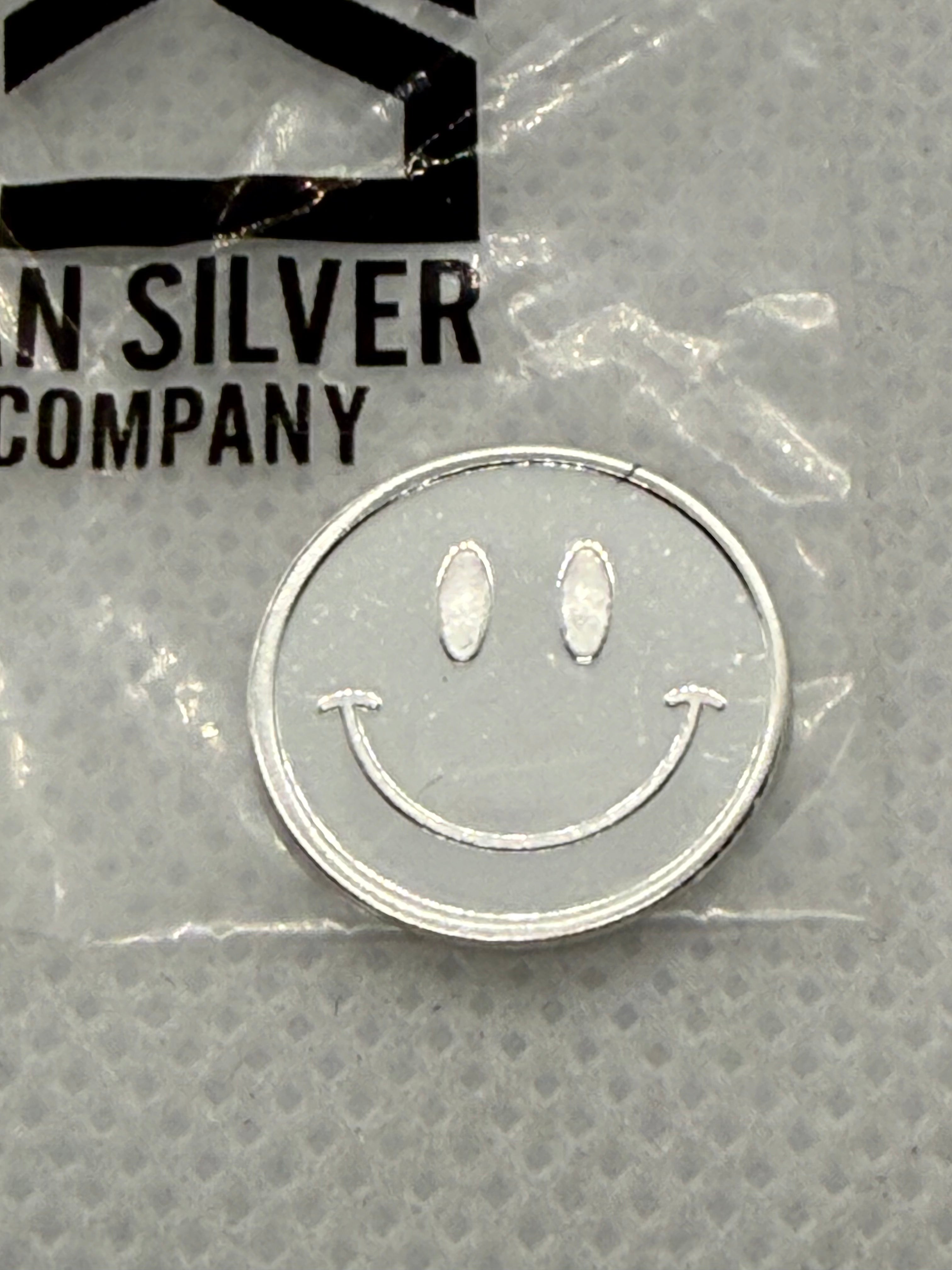 Smiley Face 1 gram Fine 999 Silver Round PSC