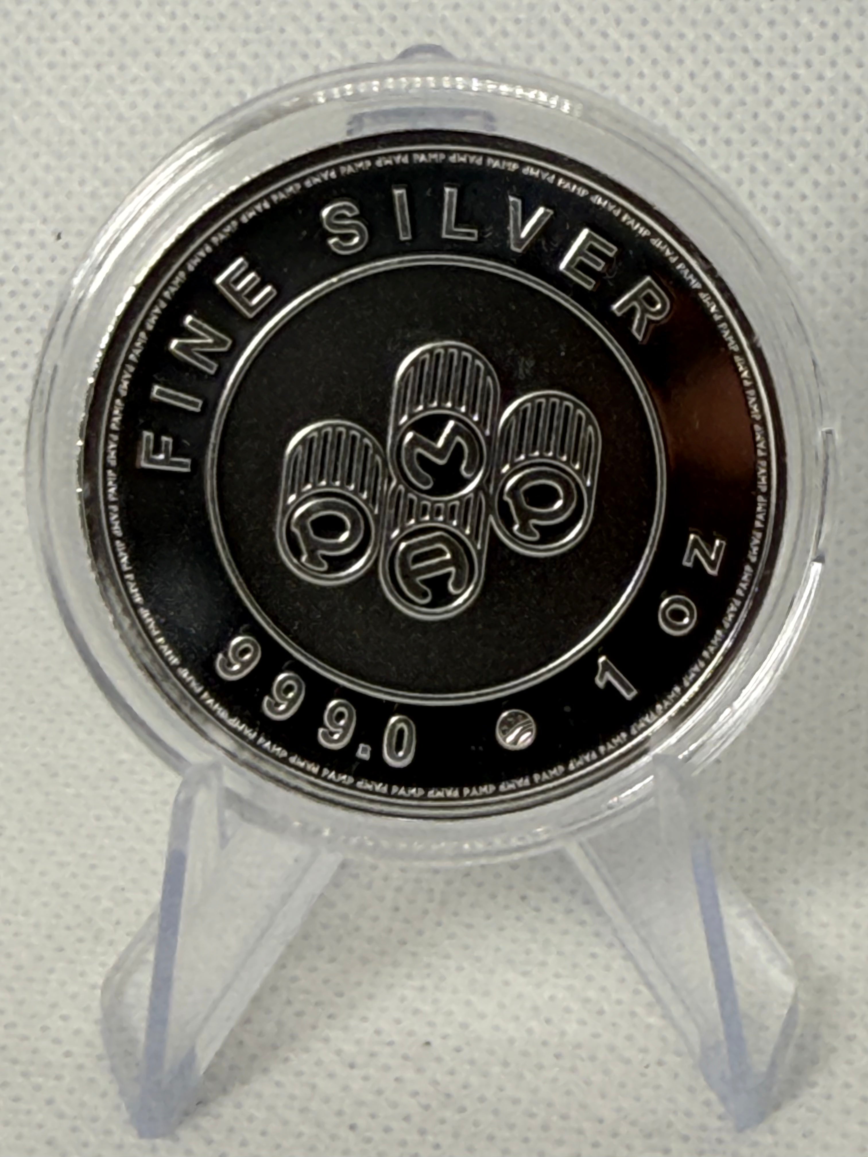 PAMP 1 Troy Oz Fine .999 Silver round in Capsule