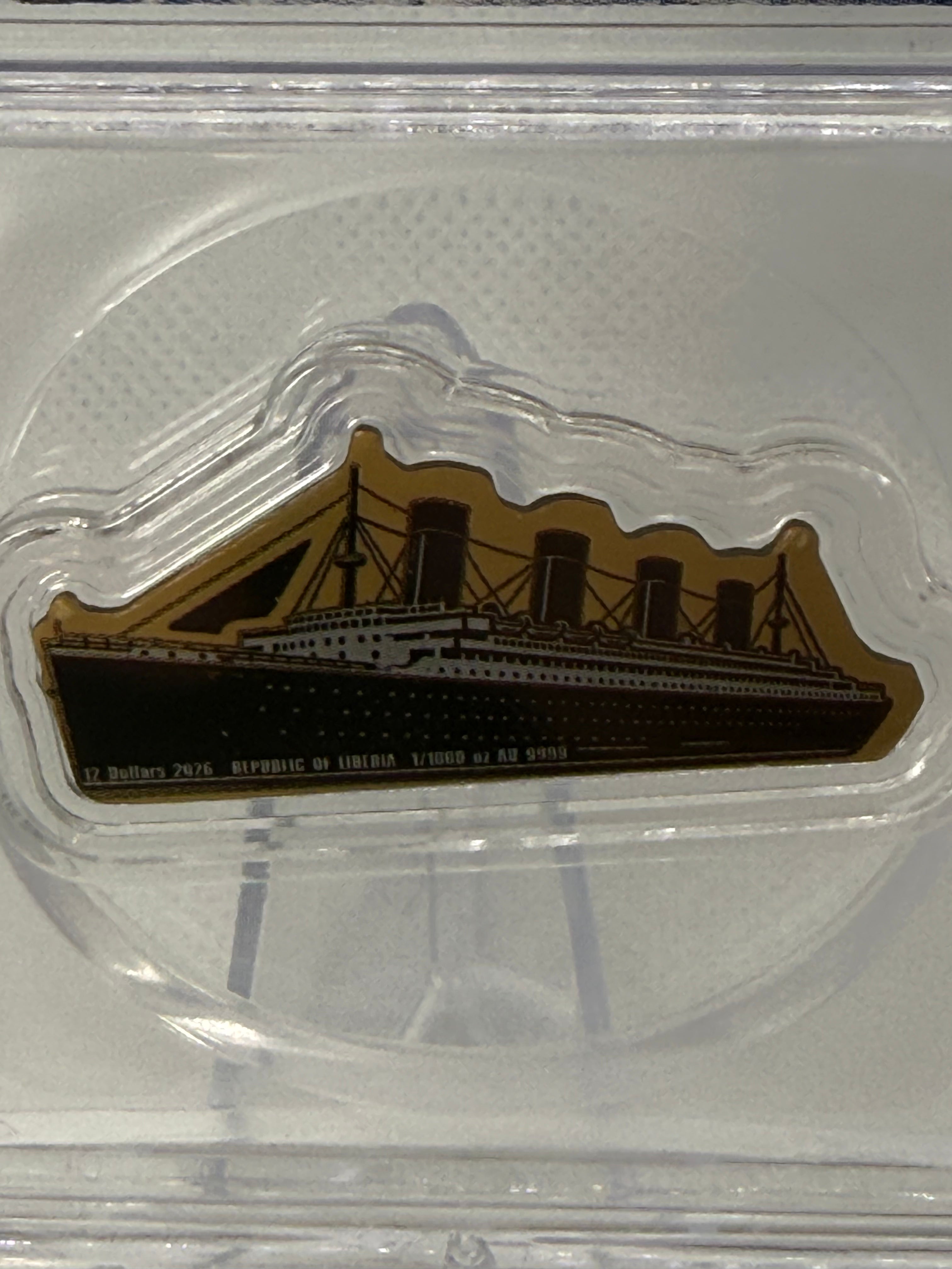 RMS TITANIC Shaped 1/1000 Oz Gold Coin MS70 ICG Graded 12$ Liberia 2026