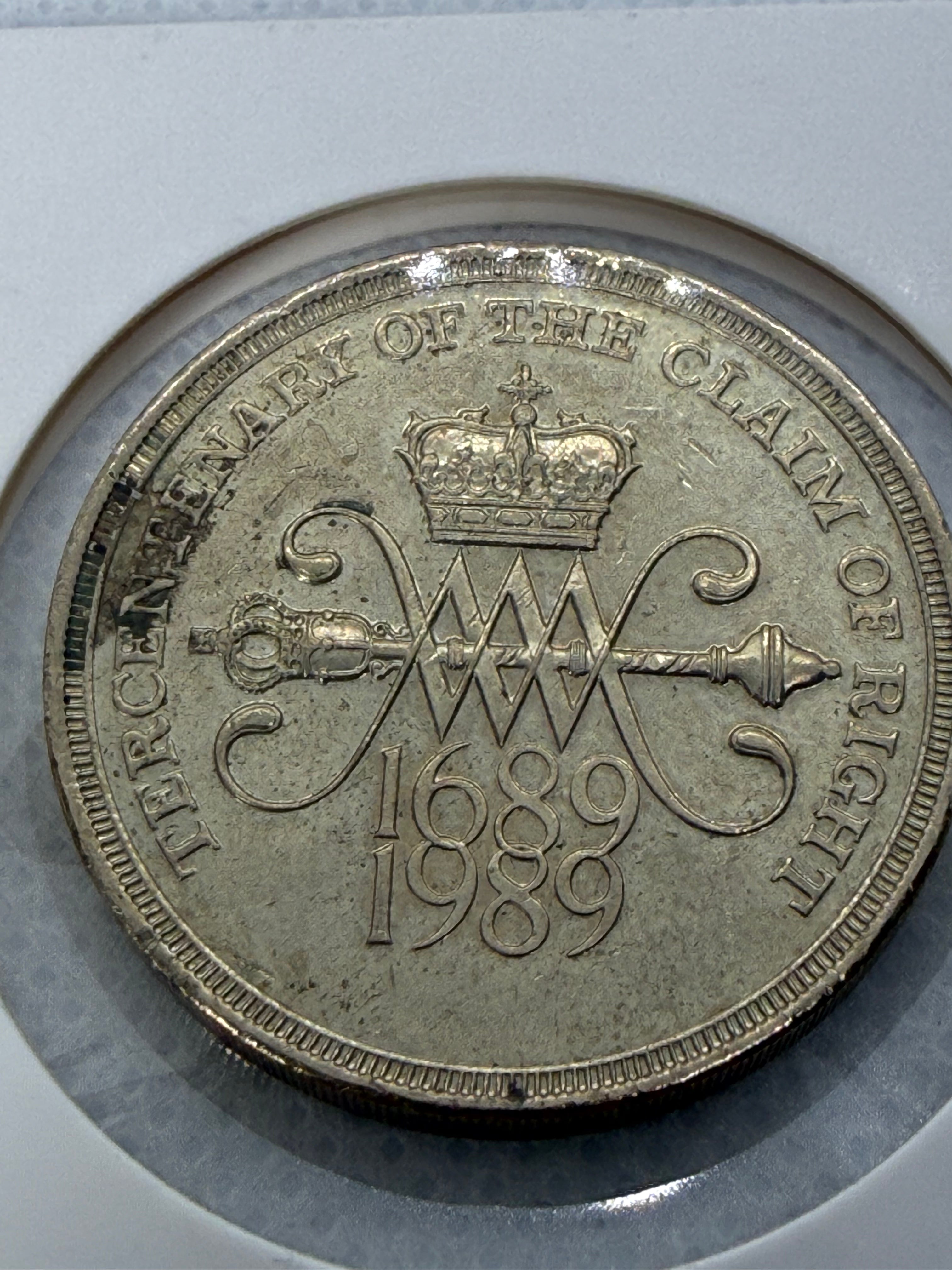 GB Two Pounds Coin 1989 Tercentenary of the Claim of Rights Scottish £2