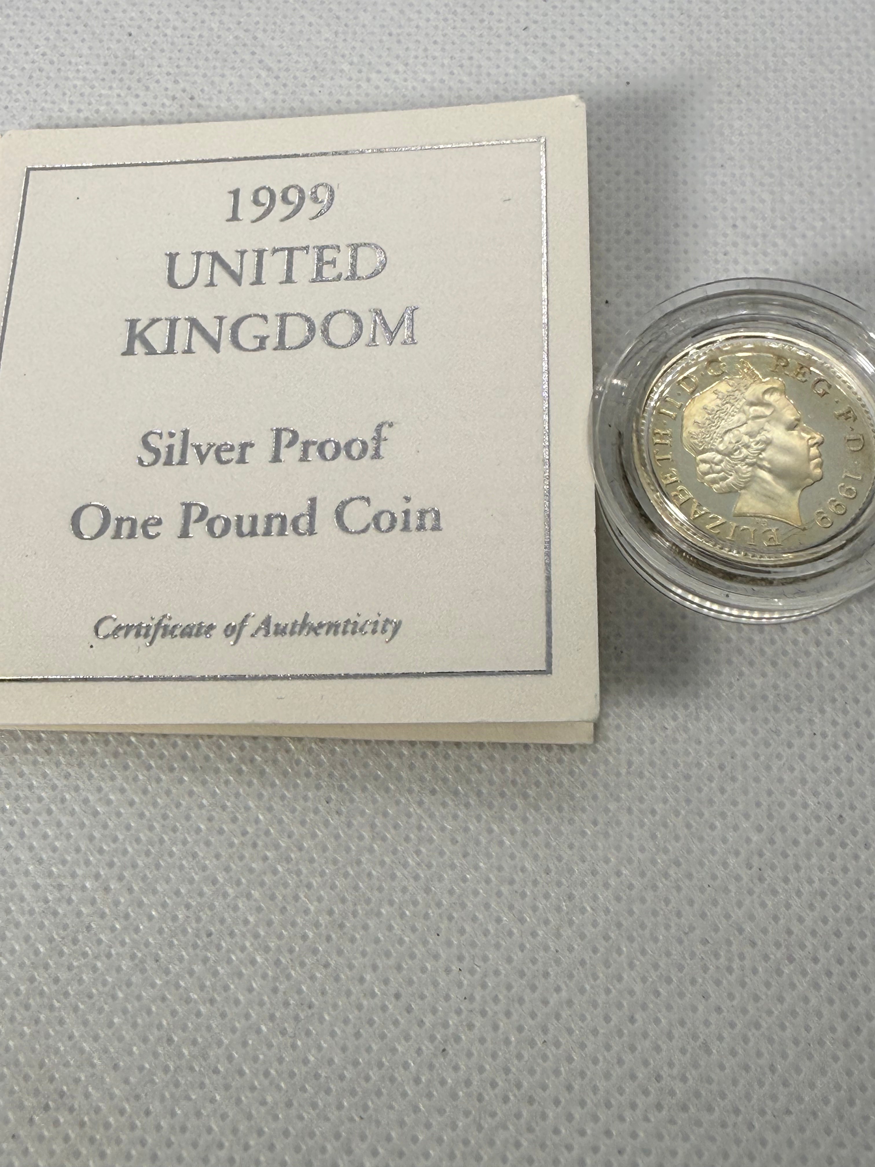 Royal Mint 1999 Silver Proof £1 coin in Presentation Box with COA