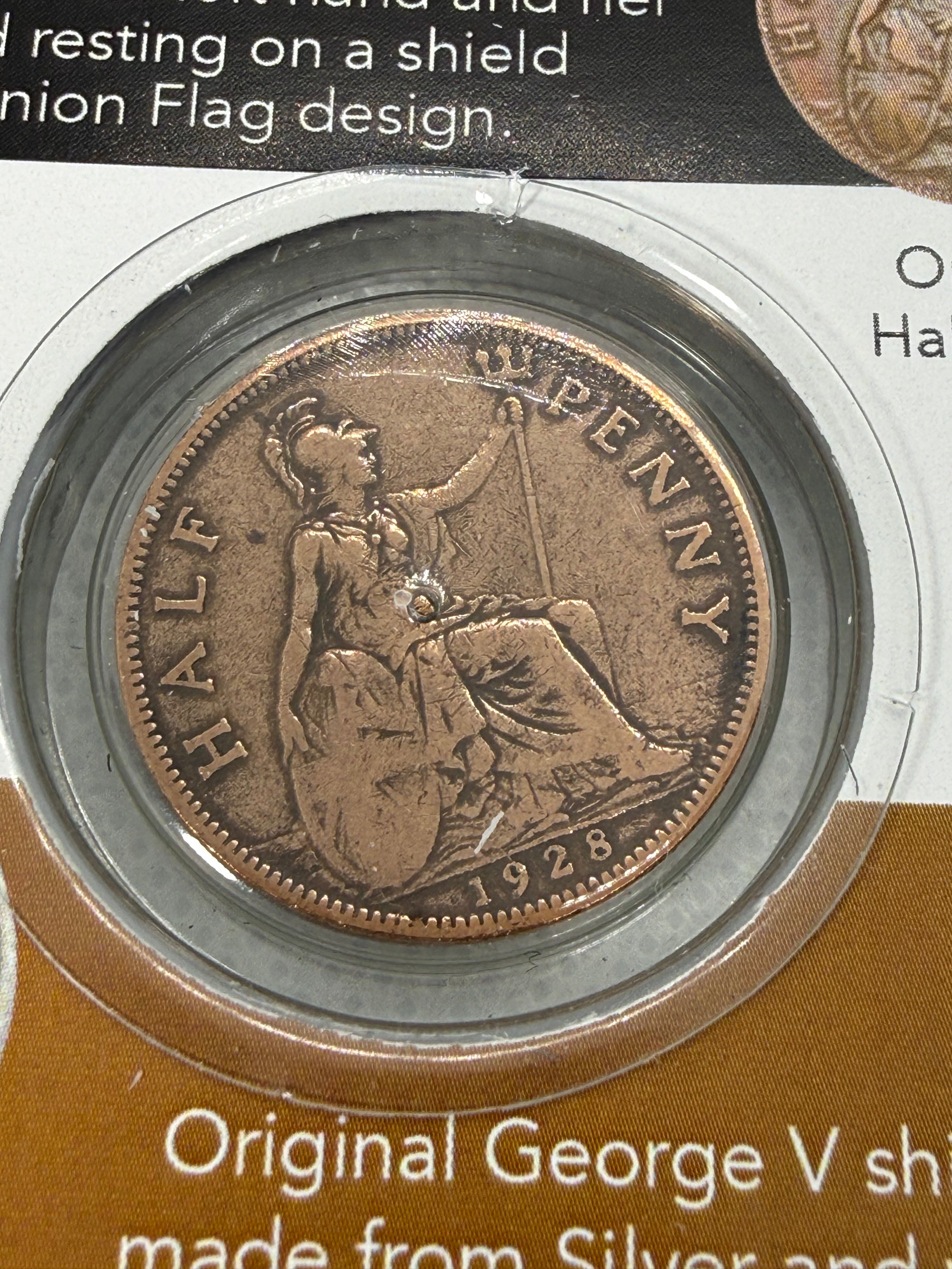 World War 1 George V Coin - Half Penny Coin in Presentation Pack