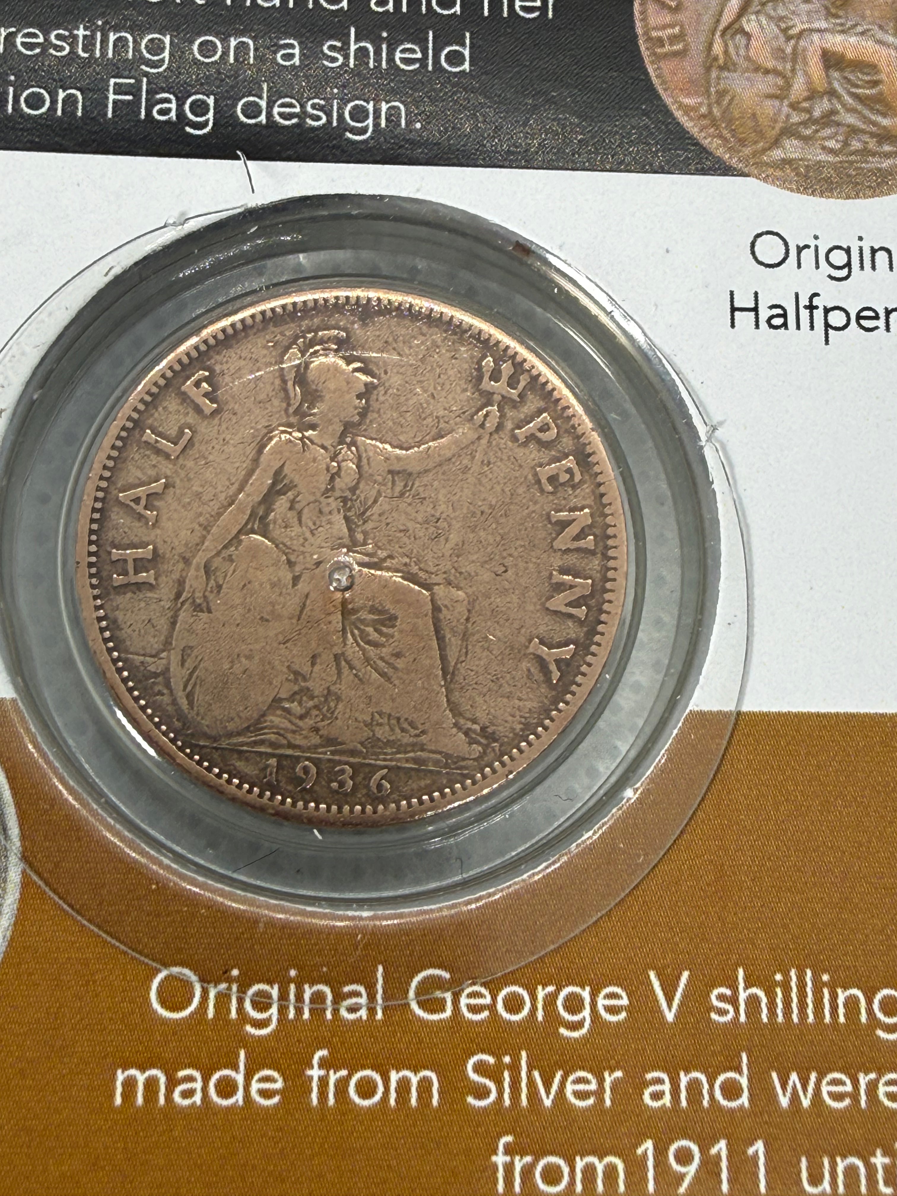 World War 1 George V Coin - Half Penny Coin in Presentation Pack