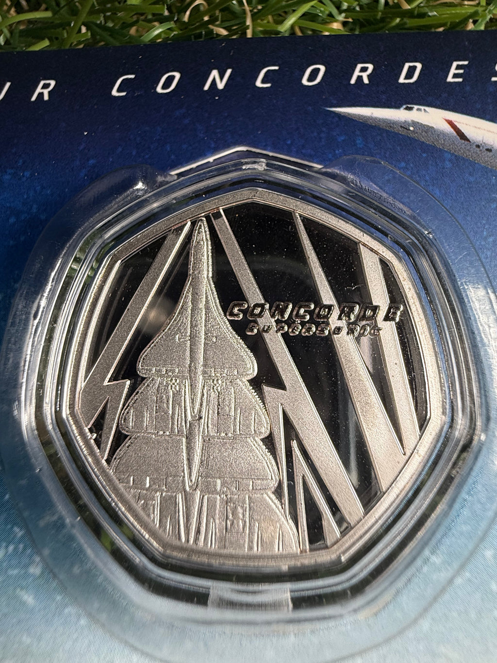 Concorde 40th Anniversary of the Christmas Eve Flight coin in presentation pack 2026