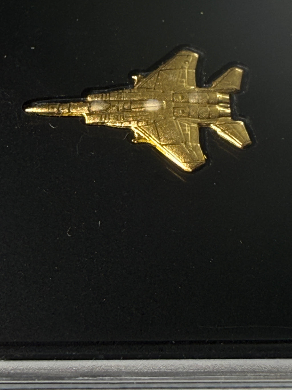 F15 Eagle 1/20 gram fine 999 Gold shaped Bar in case Limited Edition 20000