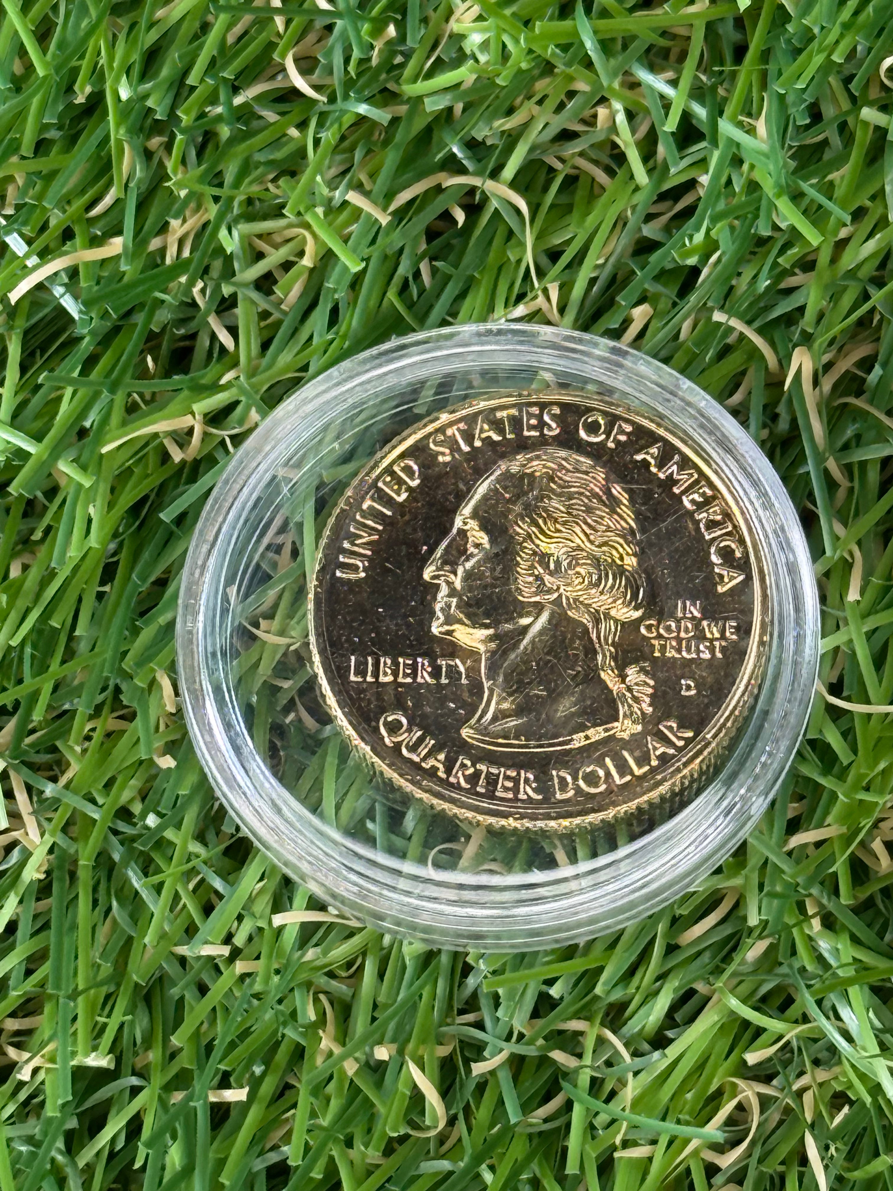 1999 - 2009 US States Quarter Dollar P or D Mint Mark Gold Coloured Coin - Various States Available