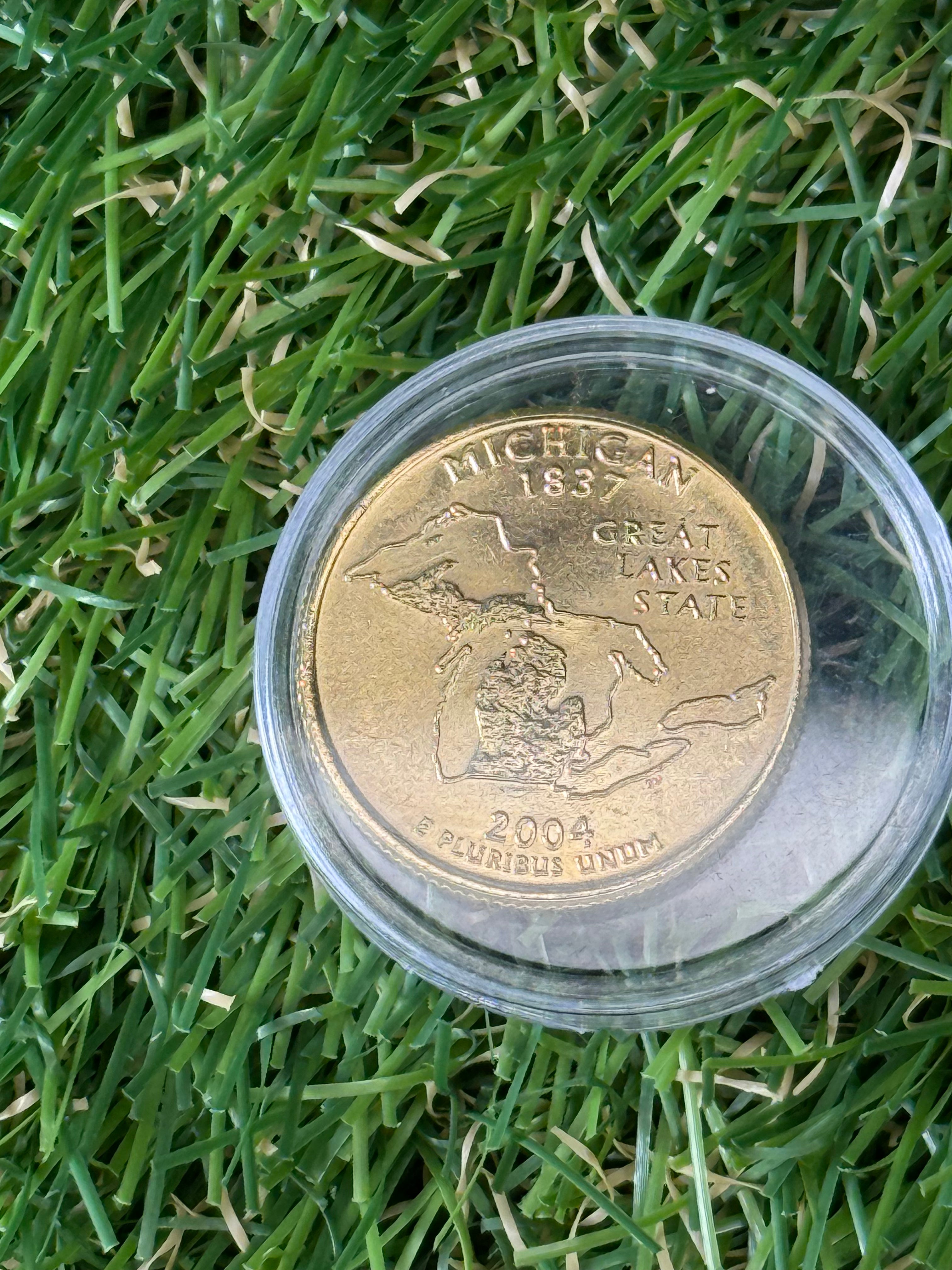 1999 - 2009 US States Quarter Dollar P or D Mint Mark Gold Coloured Coin - Various States Available