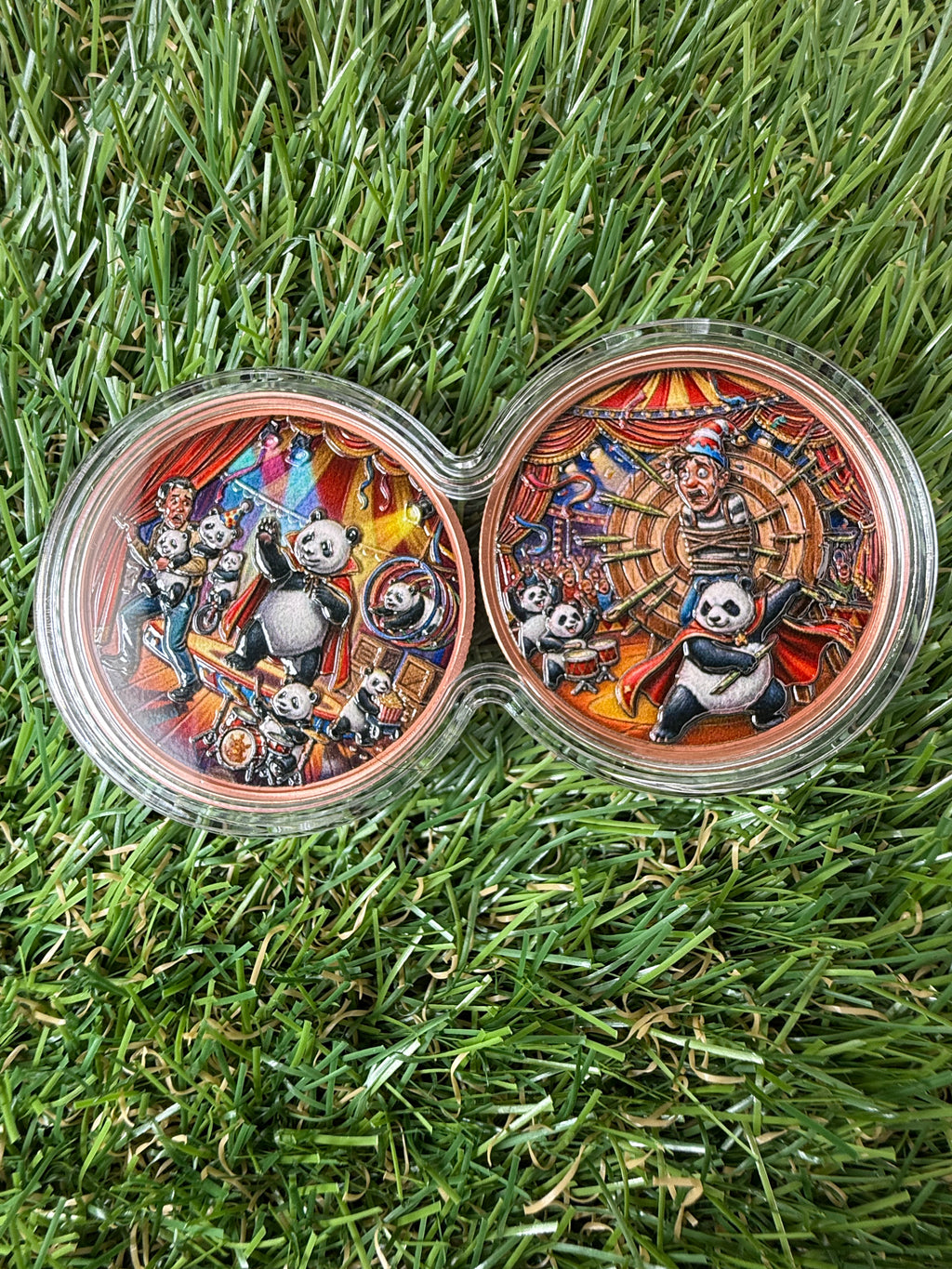 Panda Circus 2 x 1 oz fine 999 Copper Rounds in infinity Capsule